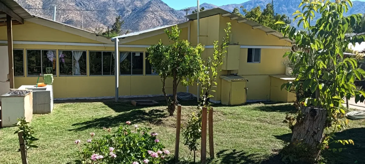 Parcela 4200 MTS 2 , derecho agua, piscina,casa grande  — foto 5