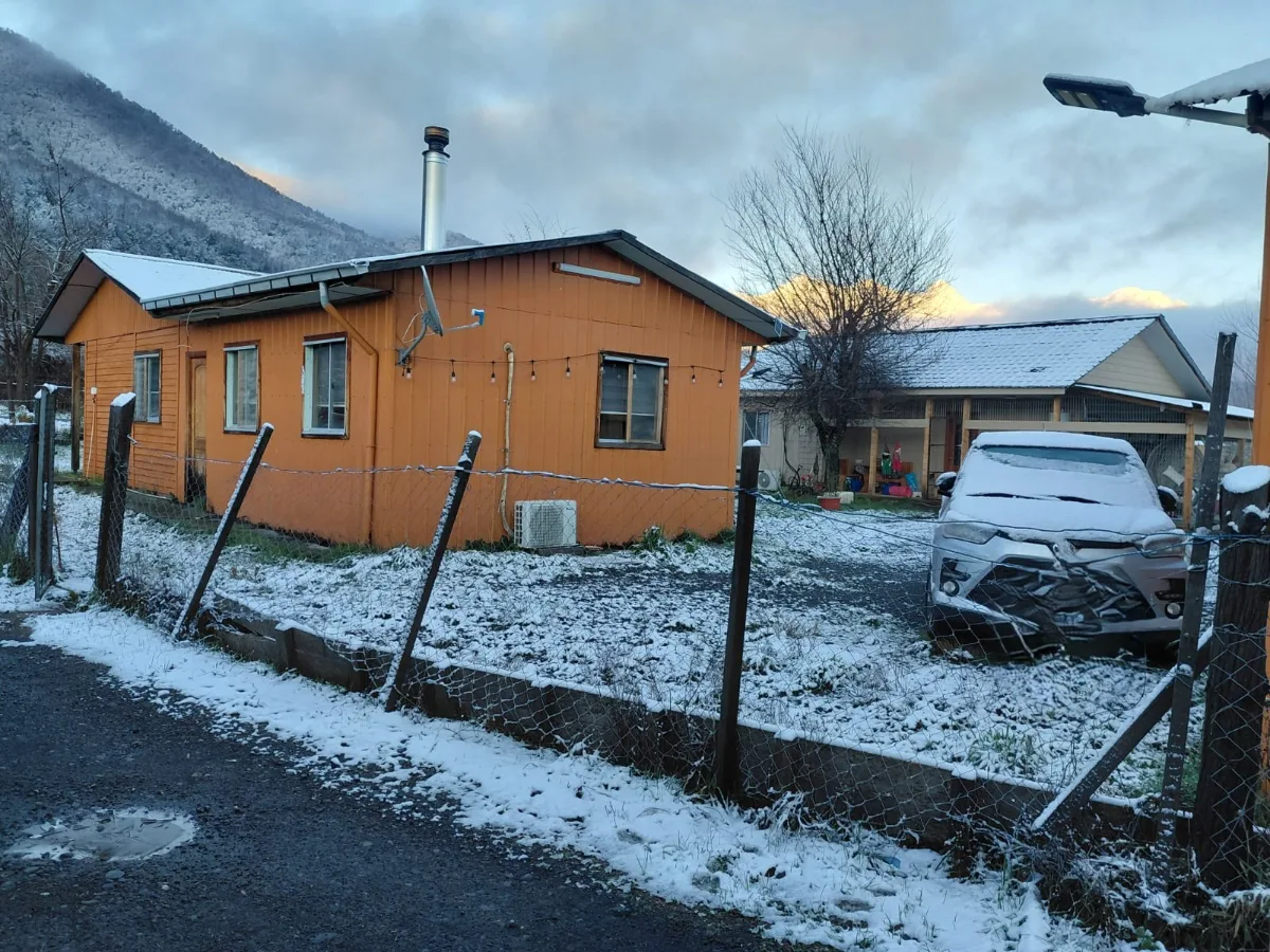 Parcela 5.800 m² en Antuco | 2 Casas + Galpón + Agua y Luz — foto 5
