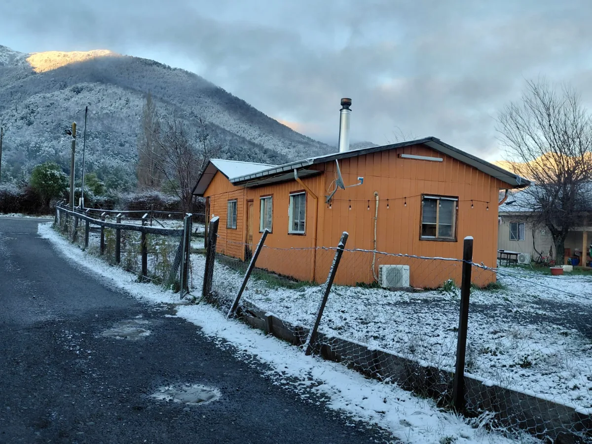 Parcela 5.800 m² en Antuco | 2 Casas + Galpón + Agua y Luz — foto 2